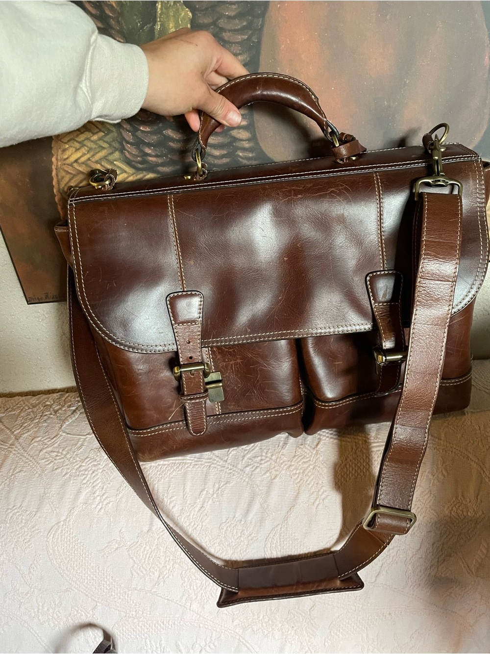 Classic Brown Leather Briefcase with Adjustable Strap